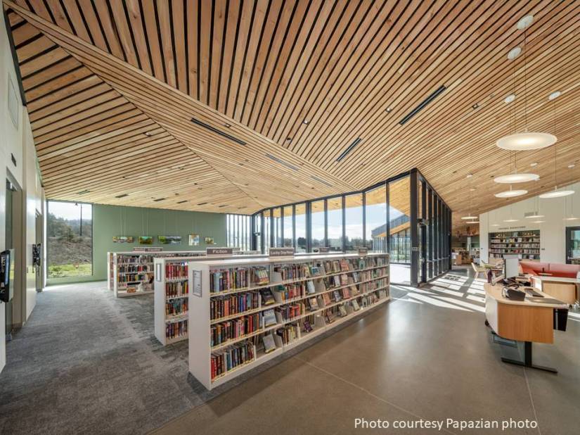 photo of the adult book stacks at the Woodland Community Library